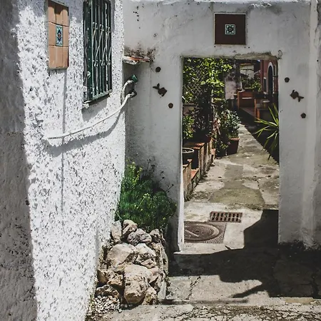 Borgo A Benincasa Vietri
